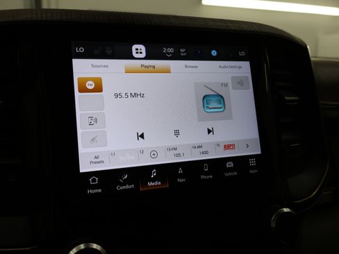 Used 2022 RAM 2500 Limited AWD/4WD image 53