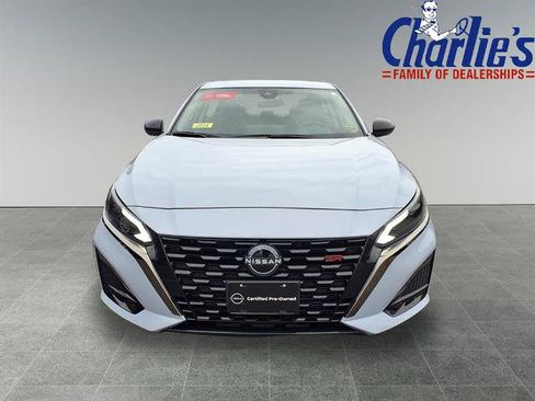 Certified 2024 Nissan Altima 2.0 SR FWD image 2