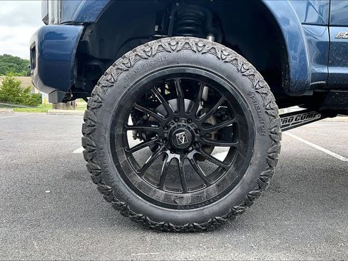 Used 2019 Ford F250 Lariat w/ Lariat Ultimate Package AWD/4WD image 2