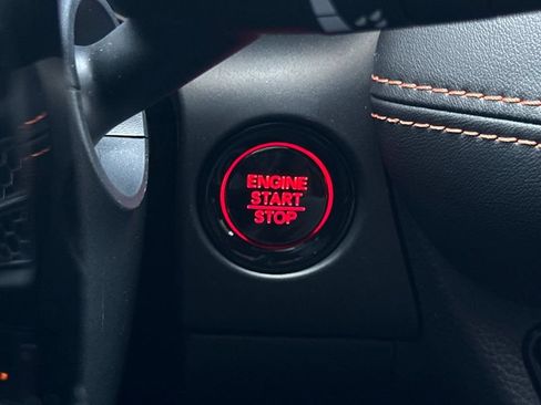 Certified 2025 Honda HR-V Sport image 23