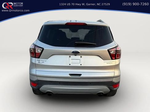 Used 2017 Ford Escape Titanium FWD image 4