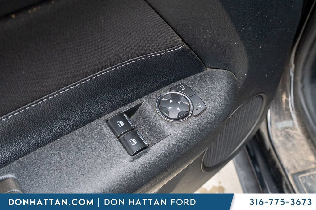 Used 2020 Ford Mustang Coupe RWD image 13