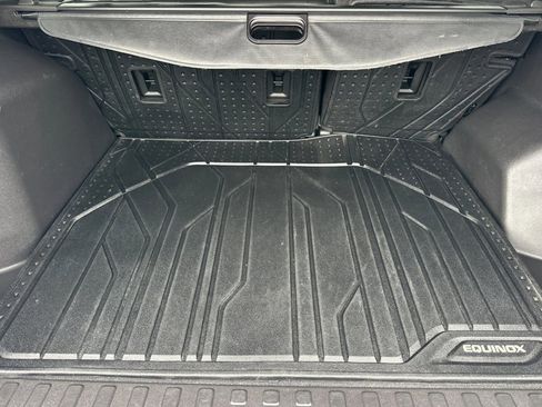 Used 2024 Chevrolet Equinox RS w/ RS Leather Package image 15