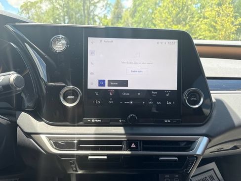 Used 2025 Lexus RX 350 FWD w/ Technology Package image 4