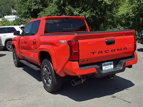 Certified 2024 Toyota Tacoma TRD Sport w/ TRD Sport Upgrade Package AWD/4WD image 4
