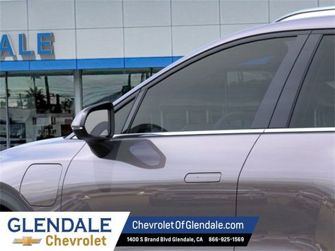 New 2026 Chevrolet Equinox EV LT image 12