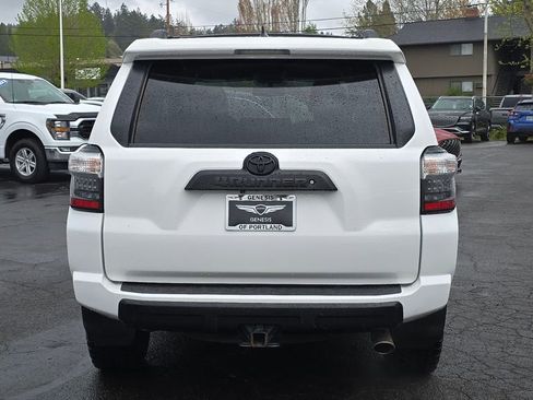 Used 2016 Toyota 4Runner TRD Pro image 4