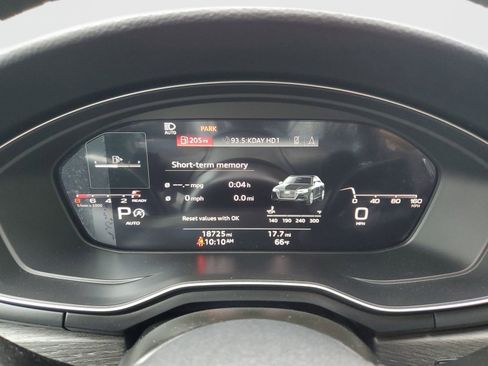 Used 2022 Audi A4 2.0T Premium Plus w/ Premium Plus Package AWD/4WD image 32