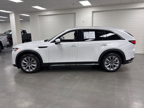 Used 2024 MAZDA CX-90 3.3 Turbo w/ Premium Plus Pkg image 4