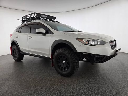 Used 2018 Subaru Crosstrek 2.0i Premium AWD/4WD image 14