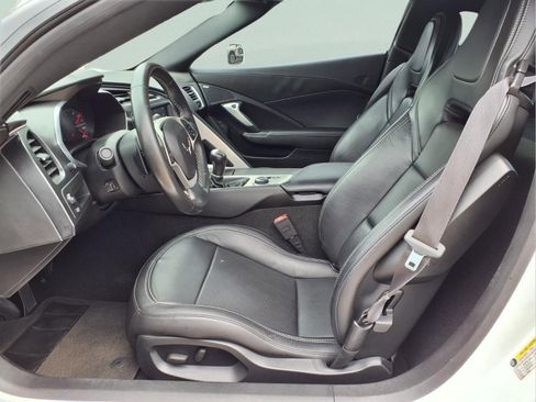 Used 2014 Chevrolet Corvette Stingray Coupe w/ Battery Protection Package RWD image 11