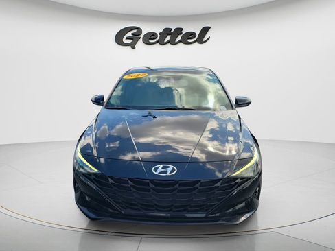 Used 2022 Hyundai Elantra SEL FWD image 2