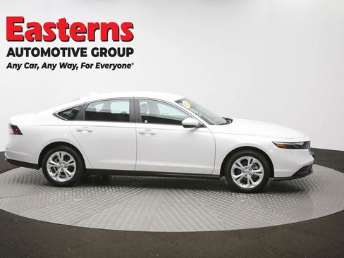 Used 2025 Honda Accord LX image 44