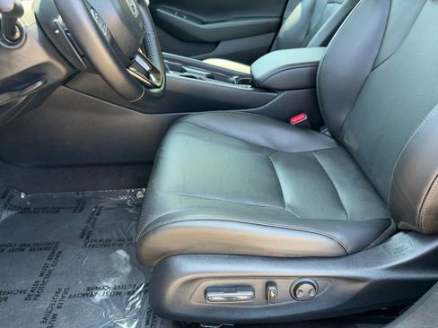 Used 2025 Honda Accord EX-L image 7