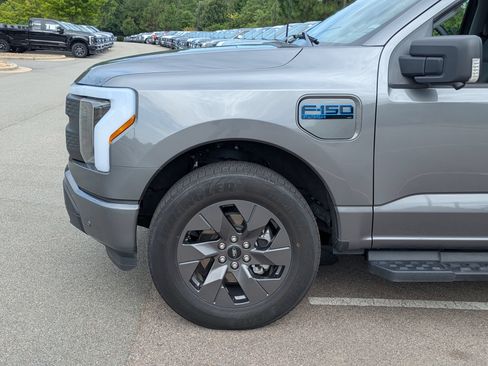 Certified 2024 Ford F150 Lightning Flash AWD/4WD image 11