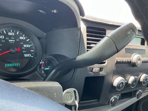Used 2013 Chevrolet Silverado 1500 W/T RWD image 18