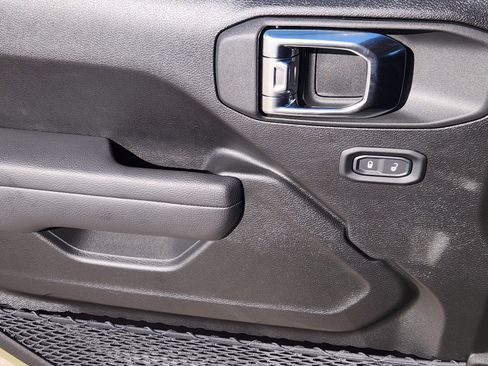 New 2026 Jeep Wrangler Sport AWD/4WD image 17