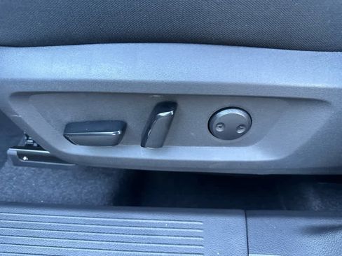 New 2026 Nissan Rogue SV image 12