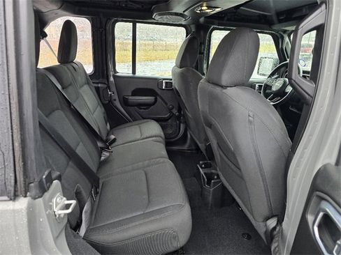 Used 2021 Jeep Wrangler Unlimited Sport image 12