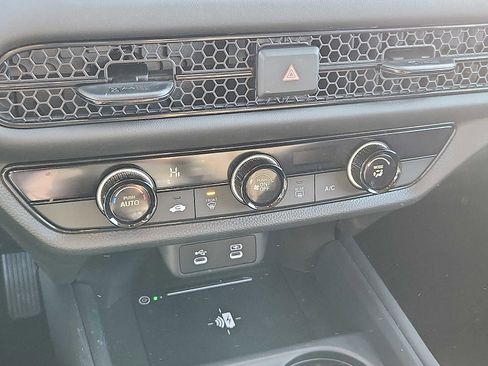 Certified 2026 Honda HR-V LX image 15