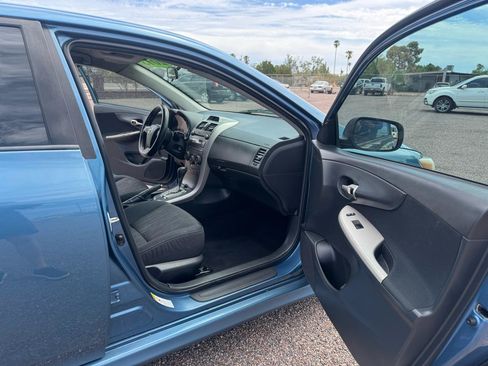 Used 2013 Toyota Corolla S FWD image 39