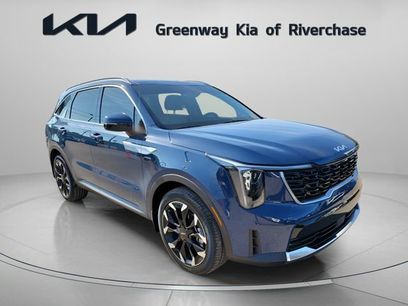 Certified 2025 Kia Sorento EX w/ Panoramic Sunroof Package