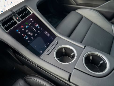 Certified 2025 Porsche Taycan RWD image 20
