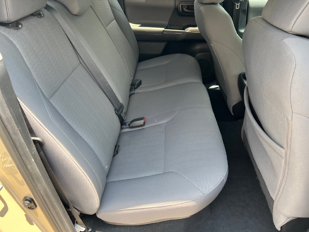 Used 2017 Toyota Tacoma SR5 w/ Tow Package RWD image 13