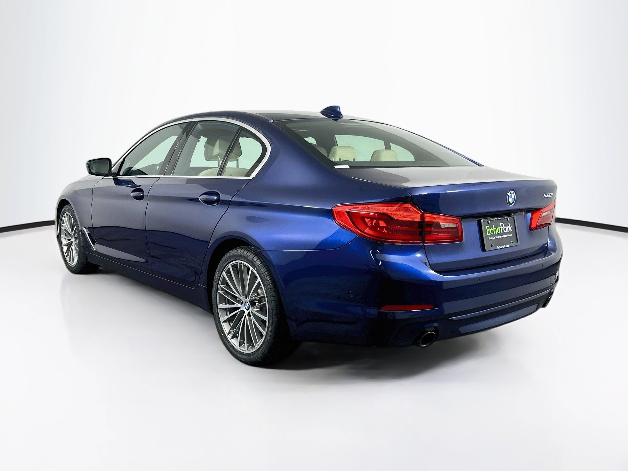 Used 2019 BMW 530i w/ Premium Package RWD image 5