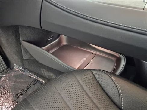 Used 2024 Mercedes-Benz EQS 450+ 4MATIC Sedan image 41