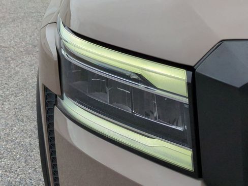 Certified 2023 Nissan Frontier Pro-X w/ Pro Convenience Package image 10