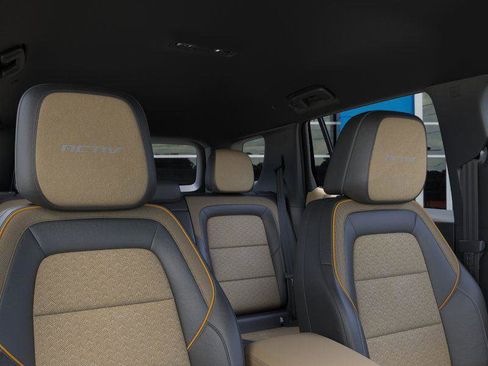 New 2026 Chevrolet Equinox ACTIV w/ Convenience Package III image 25