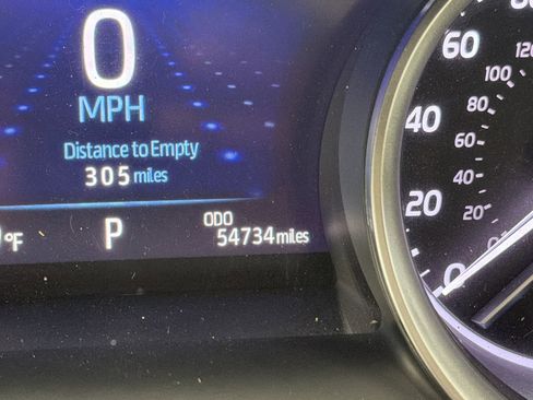 Used 2021 Toyota Camry XLE FWD image 18