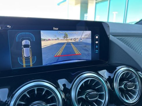 Used 2024 Mercedes-Benz GLA 250 image 24