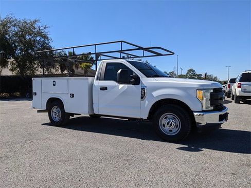 Used 2017 Ford F250 XL w/ XL Value Package image 2