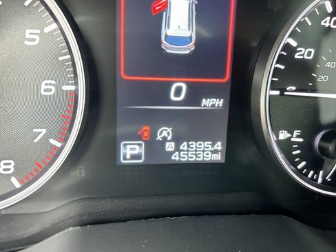 Used 2023 Subaru Outback Premium AWD/4WD image 16