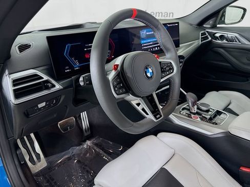 New 2025 BMW M4 xDrive Competition image 9