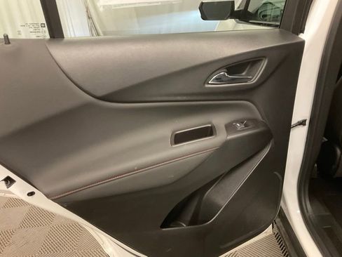 Used 2022 Chevrolet Equinox RS AWD/4WD image 28