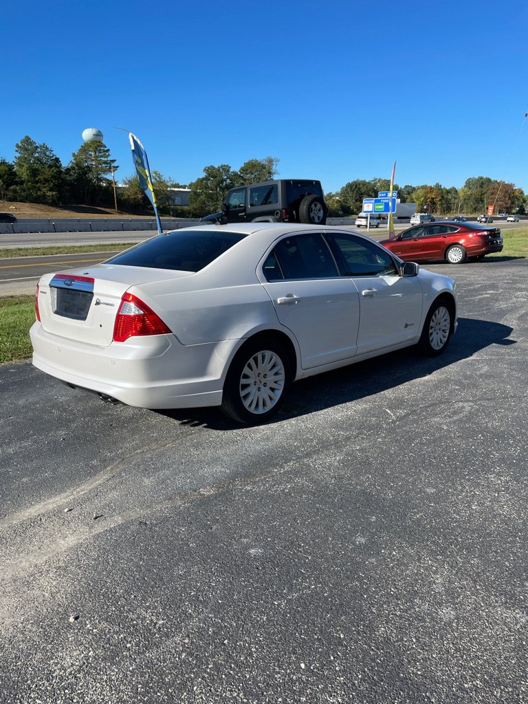 Used 2010 Ford Fusion Hybrid FWD image 5