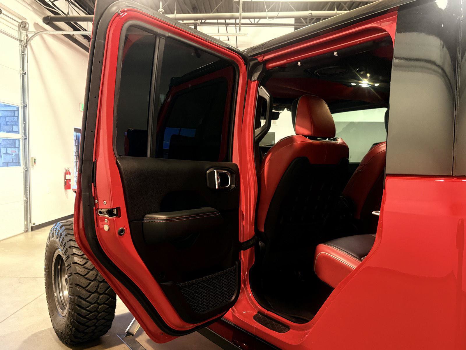 Used 2020 Jeep Gladiator Rubicon AWD/4WD image 62