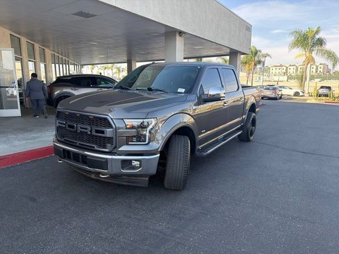 Used 2017 Ford F150 Lariat AWD/4WD image 4