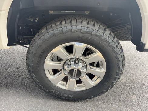 Certified 2019 Ford F350 Platinum w/ Platinum Ultimate Package image 36