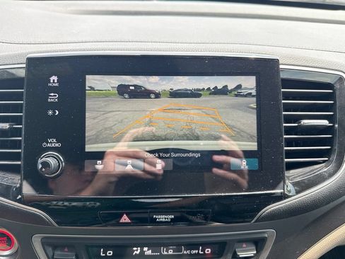 Used 2019 Honda Pilot EX image 24