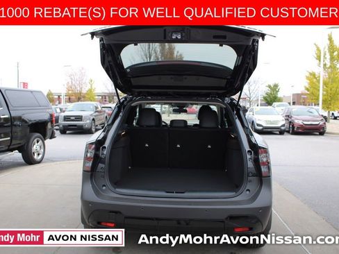 New 2026 Nissan Kicks SR w/ Cold Weather Package image 6