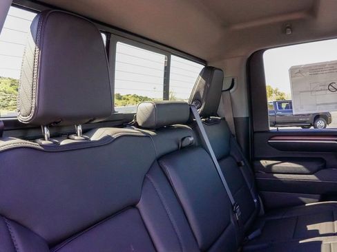 New 2026 GMC Sierra 2500 Denali w/ Denali Reserve Package image 17