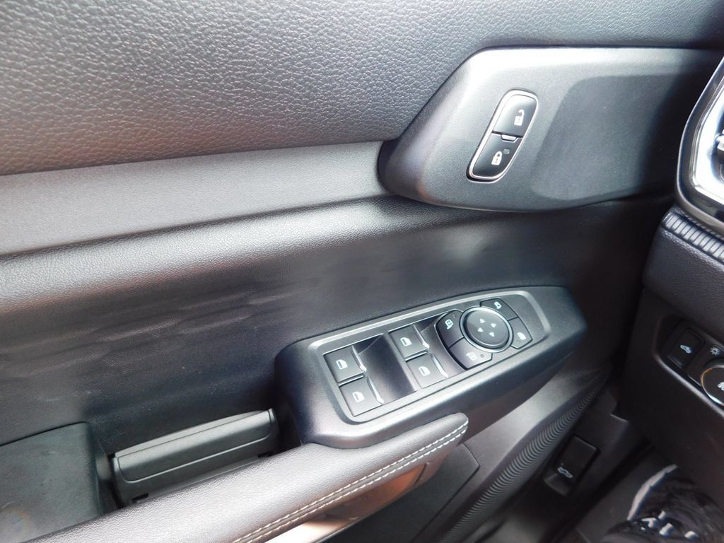 Used 2024 Ford Ranger XLT w/ Equipment Group 301A High AWD/4WD image 28