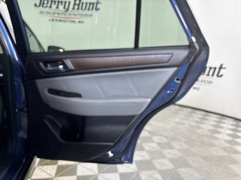Used 2019 Subaru Outback 2.5i Limited w/ Popular Package #2 AWD/4WD image 27