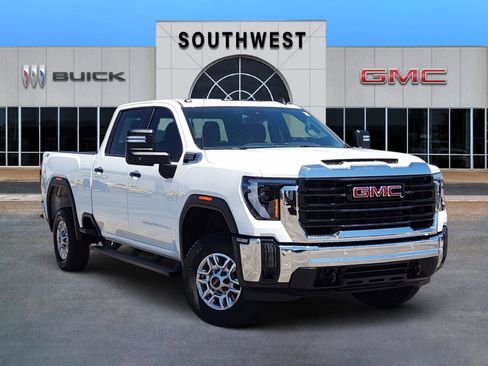Used 2026 GMC Sierra 2500 Pro w/ 1SA Pro Safety Plus Package AWD/4WD image 1