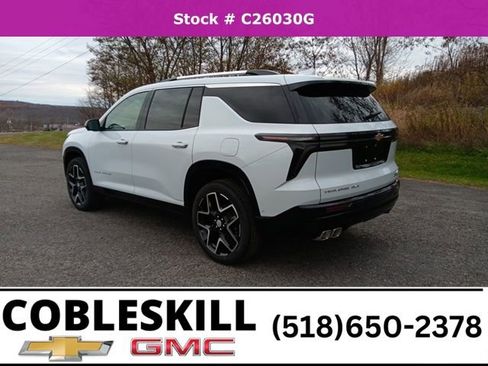 New 2026 Chevrolet Traverse High Country w/ LPO, Floor Liner Package image 7