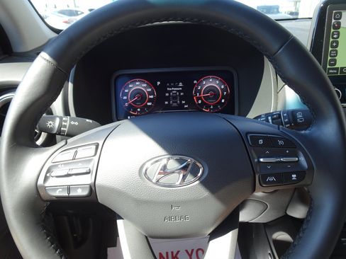 Used 2023 Hyundai Kona Limited AWD/4WD image 21